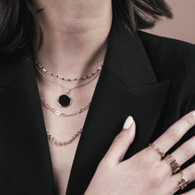 Charger l&#39;image dans la galerie, Collier Miranda Noir
